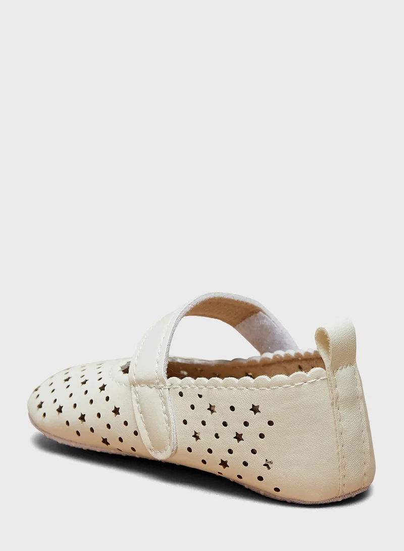 shoexpress Kids Slip On Ballerinas