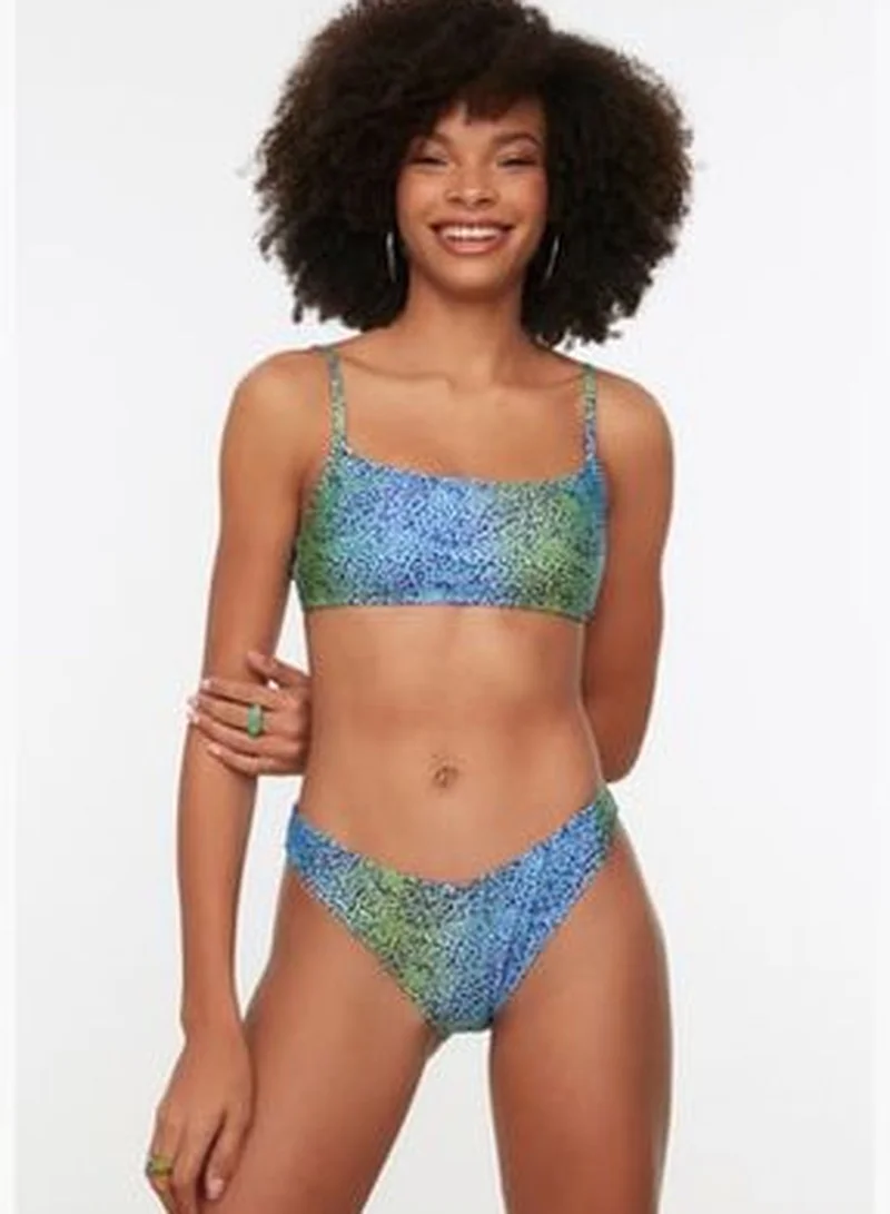 trendyol Colorful Leopard Pattern V-Cut Bikini BottomsTBESS22BA0086