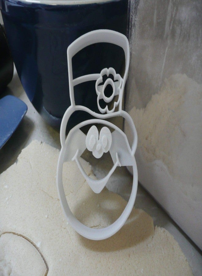 YNGLLC Frosty Themed Snowman Face Head Movie TV Character Christmas Cookie Cutter Made in USA PR2901 - Image 4