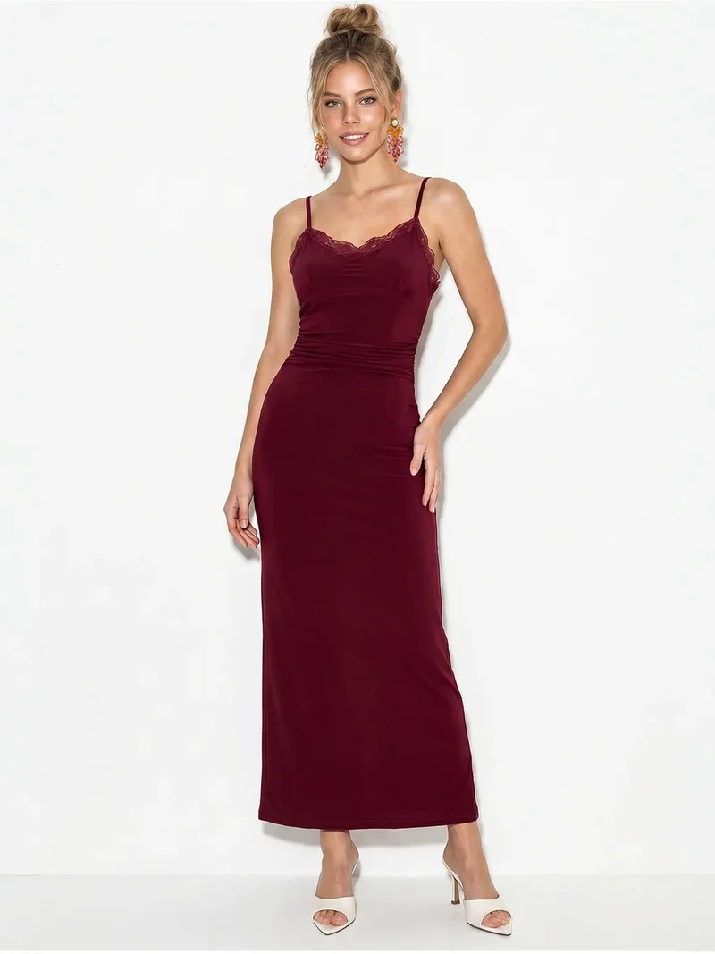 بيانكو لوتشي LUCCI Lace Bodycon Maxi Dress
