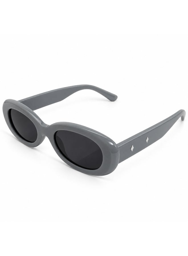 Oval Sunglasses with Dark Smoke Lenses and Grey Full-Rim Frame - Image 3