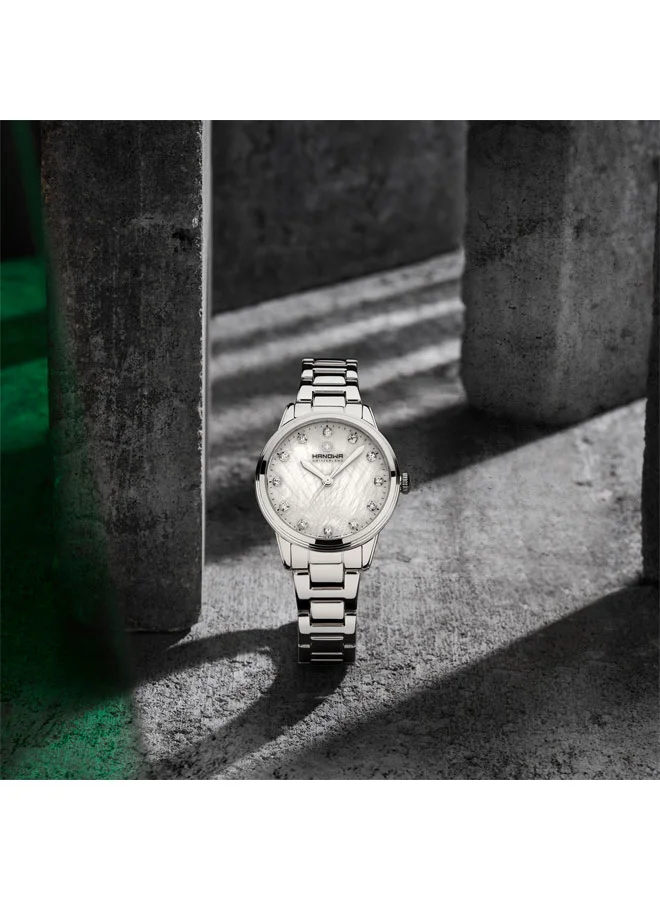 هانوا ساعة كانوفا نسائية بقرص من عرق اللؤلؤ الأبيض وسوار من الفولاذ المقاوم للصدأ الفضي، بعقارب، مقاس  مم