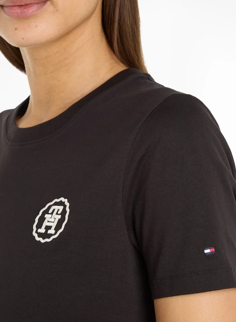 TOMMY HILFIGER Crew Neck Logo Printed T-Shirt