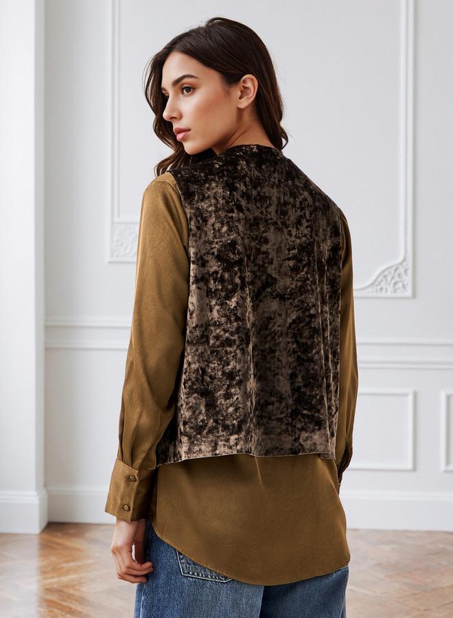 Iconic Regular Fit Shirt with Velvet Coat Sequin Embroidered - Image 4