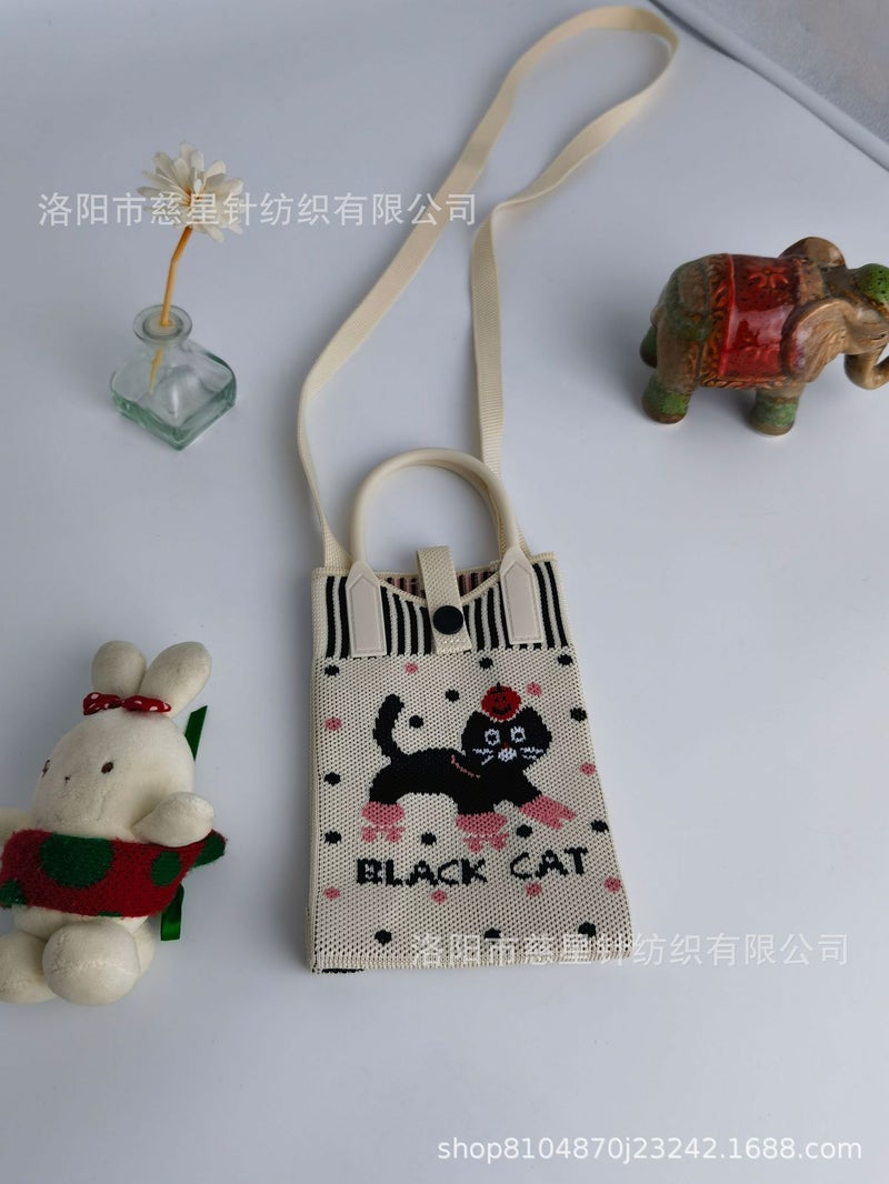 2025 Autumn New Style Girl'S Heart-Shaped Handbag For Carrying Mobile Phones, Knitted Crossbody Bag, Portable Textured Small Handbag - Image 1