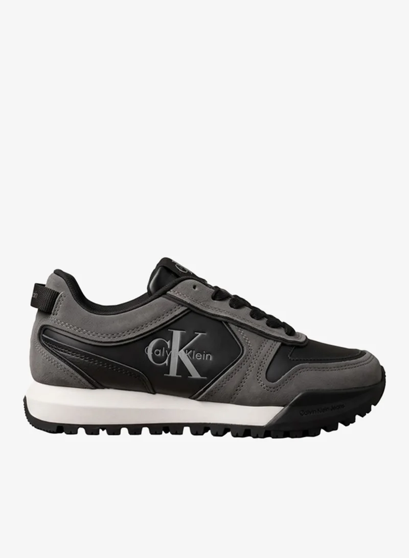 Suede Signature Runner Trainers