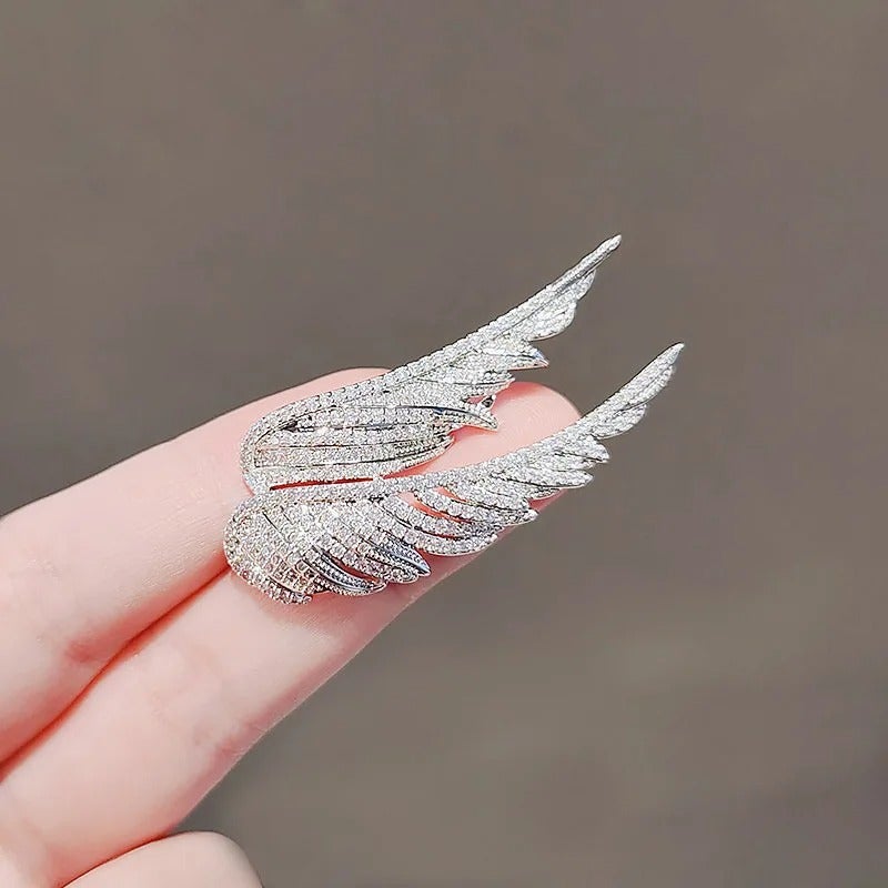 Silver Zirconic Silver Wings Brooch