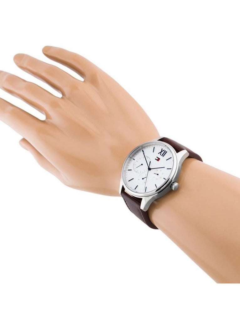 تومي هيلفيغر ساعة تومي هيلفيغر رجالي 1791418 - Image 3