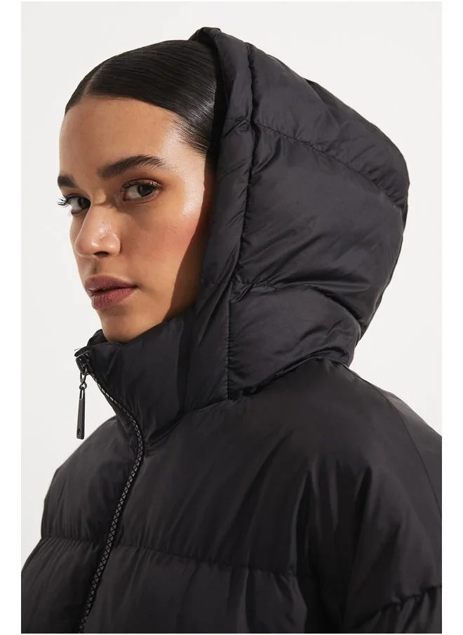 JUNE June Puffer Coat with Pocket Detail Black