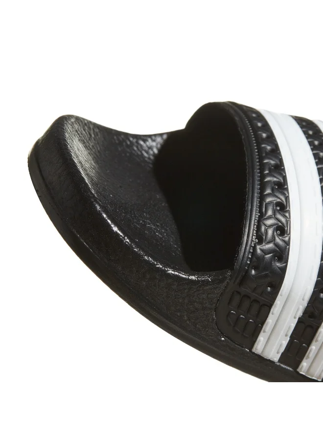 adidas أديليت جي أسود سلايدرز للأولاد والبنات 7