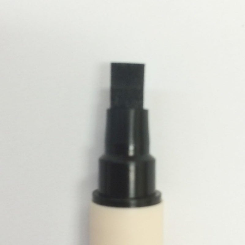 Kuretake Zig Memory System Calligraphy Marker - Pure Black, Twin-Tip Design - Image 3