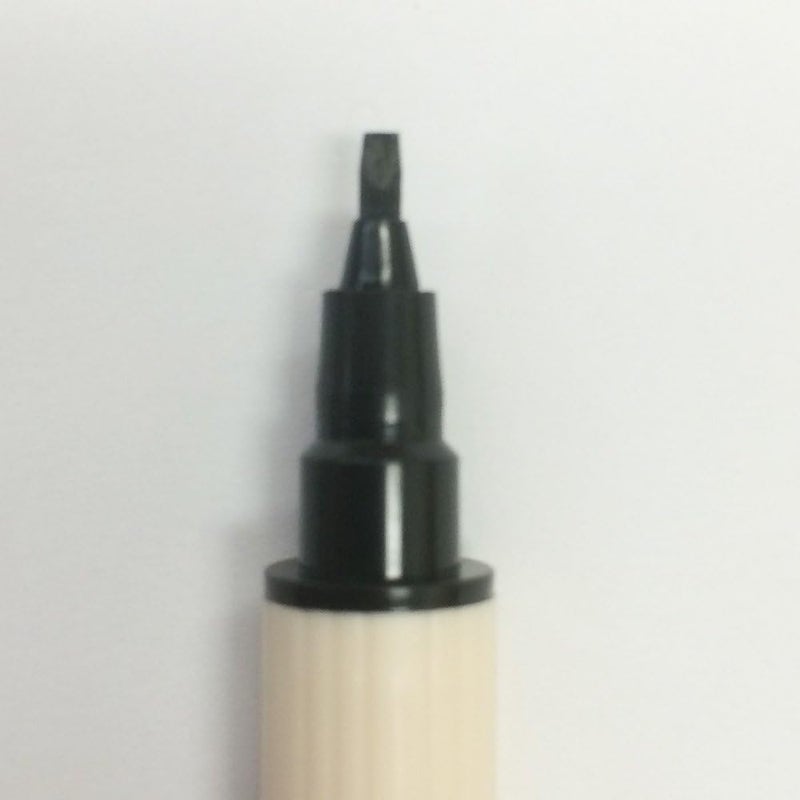 Kuretake Zig Memory System Calligraphy Marker - Pure Black, Twin-Tip Design - Image 2