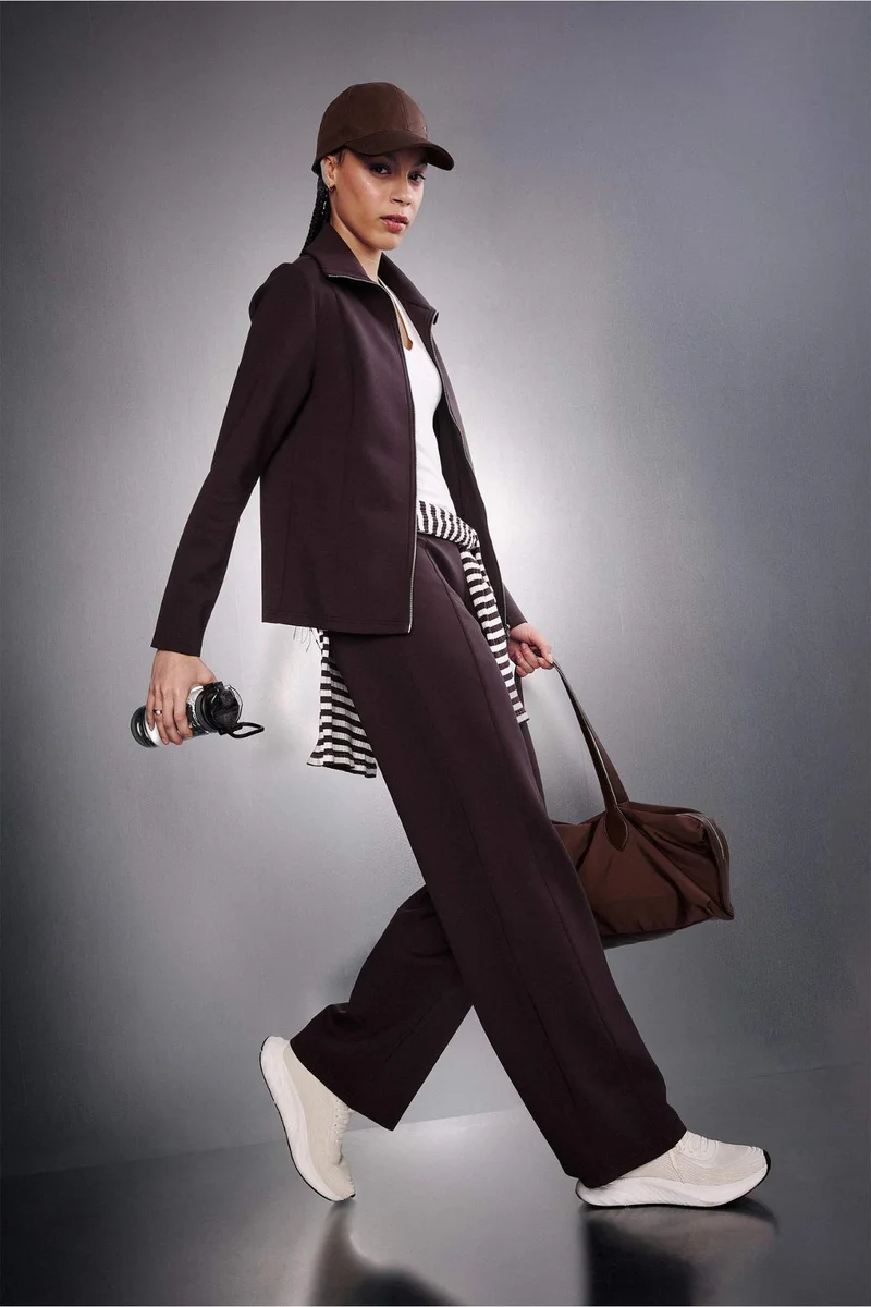 ديفاكتو Wide Leg Wide Leg With Pockets Scuba Fabric Trousers