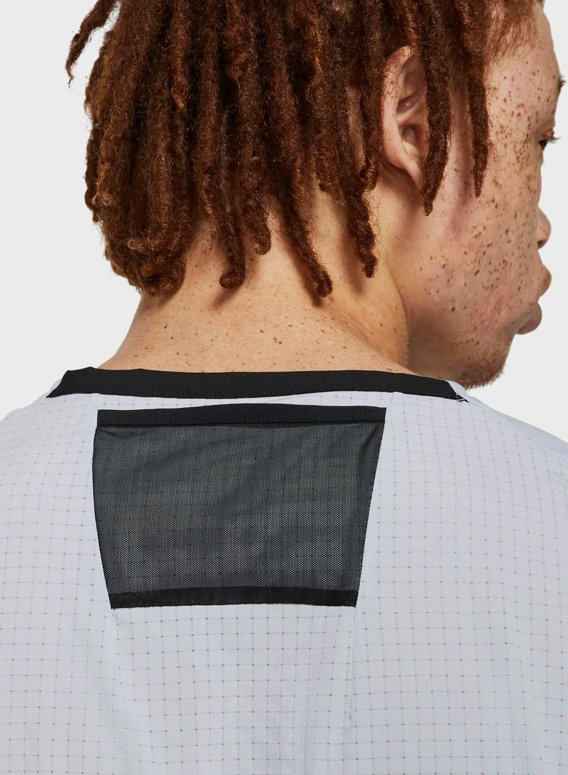Nike Dri-Fit Trail Rise 365 T-Shirt
