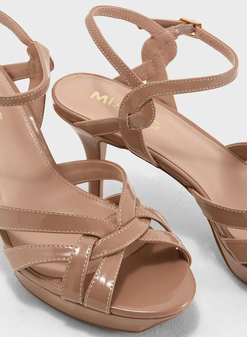 Miss KG Sam Sandal