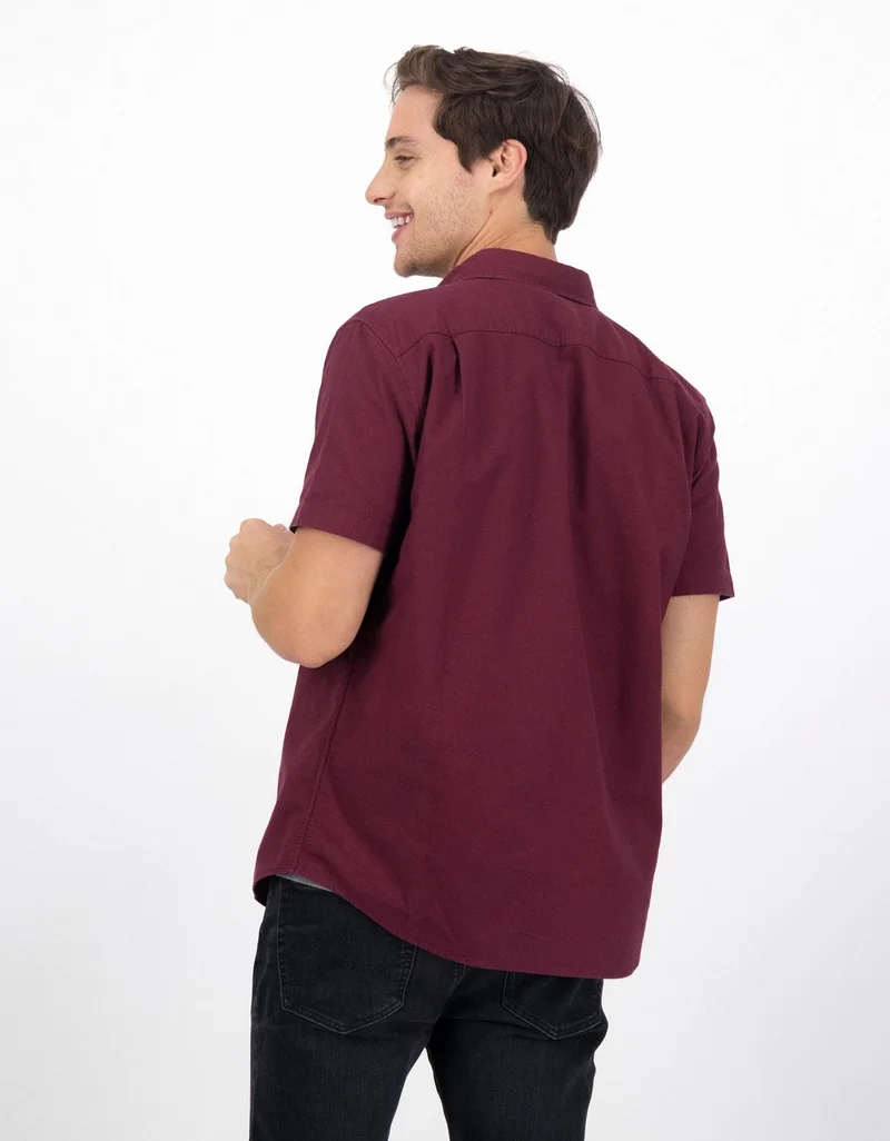 American Eagle AE Classic Fit Oxford Short-Sleeve Button-Up Shirt