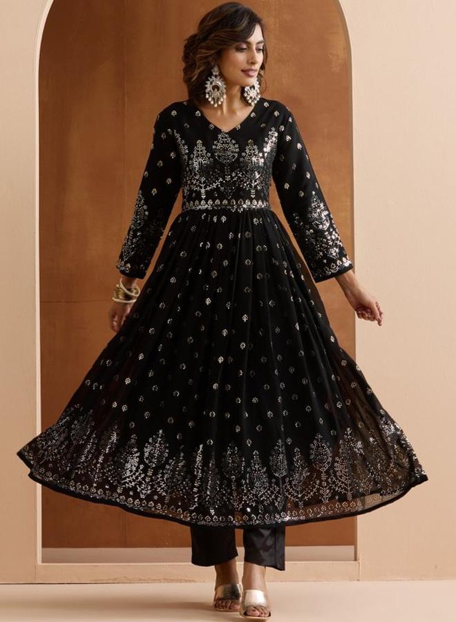 آي شين طقم كورتا نسائي من البولي جورجيت الأسود مزين ببنطلون بالازو واسع عند الكاحل من  قطع - Image 5