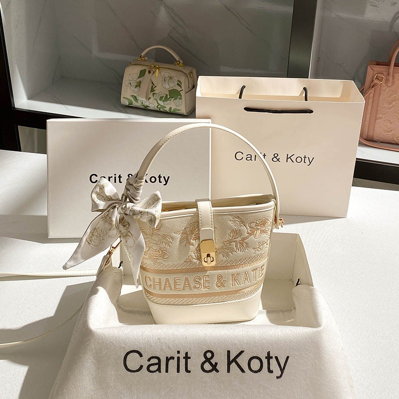 A Generation Of Hair Guofeng Heavy Industry Embroidery Bucket Bag High Sense Of Contrast Color Handbag - Image 2