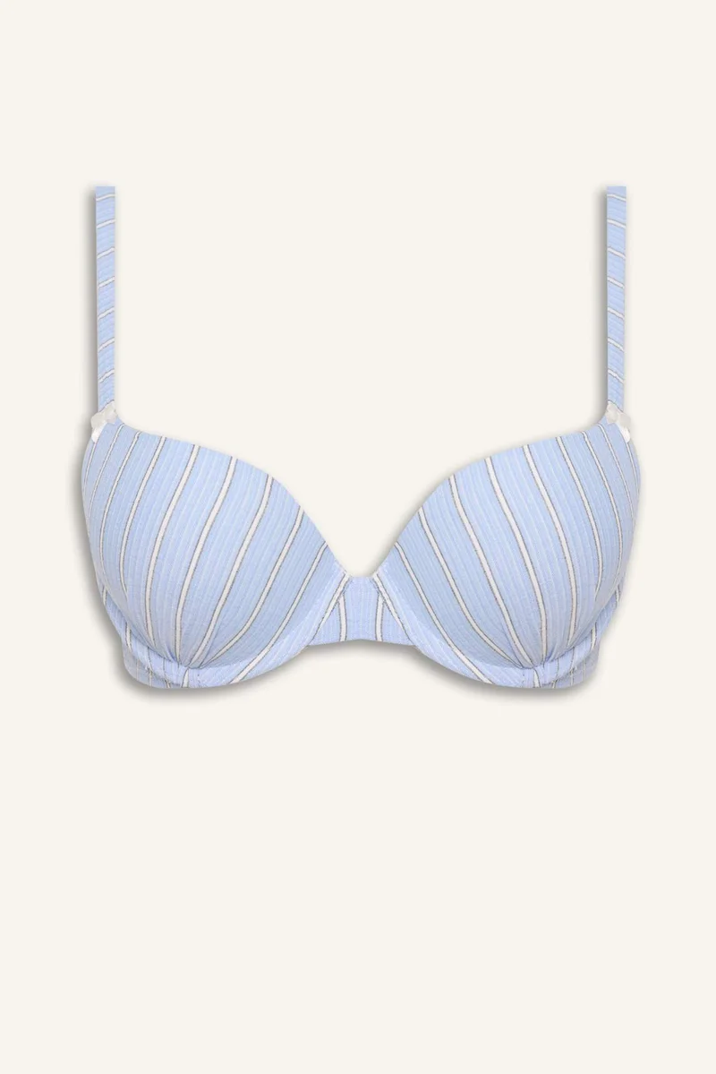 ديفاكتو Fall in Love With Pad Bra