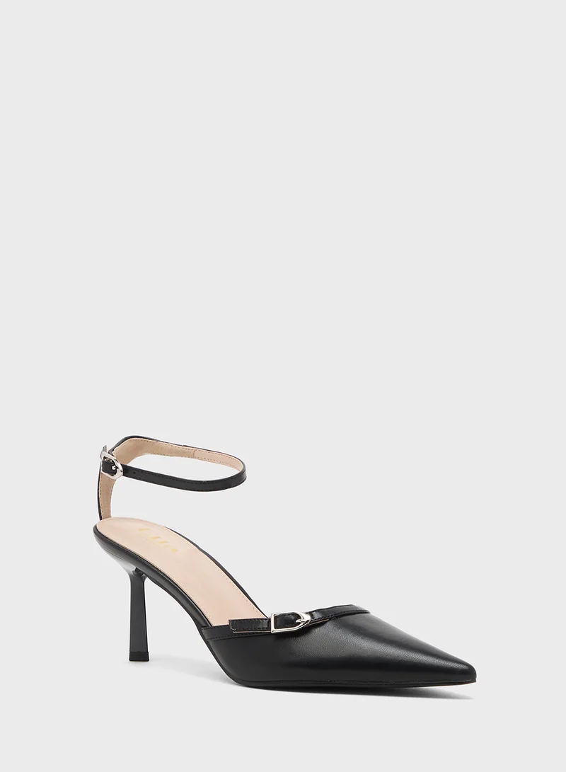 ايلا كعب عالٍ بحزام للكاحل