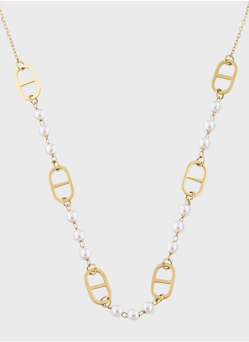 Staurtz Pearl linked necklace