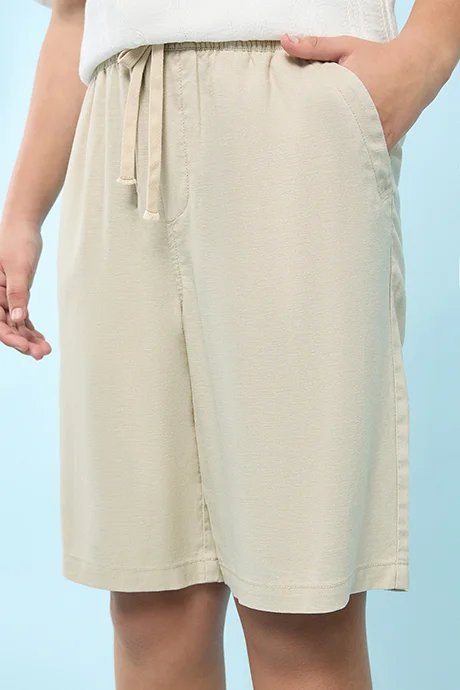 أر أند بي Solid Shorts with Drawstring Waist