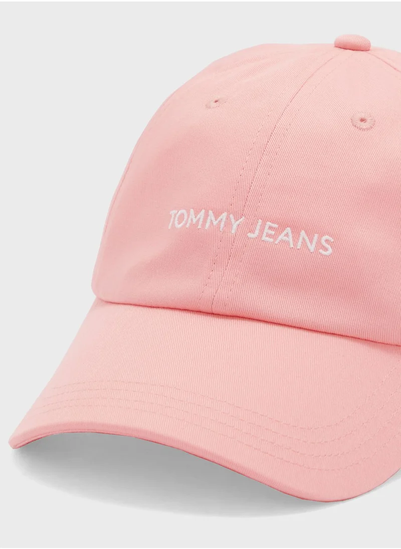 TOMMY JEANS Elongated Flag Curved Cap