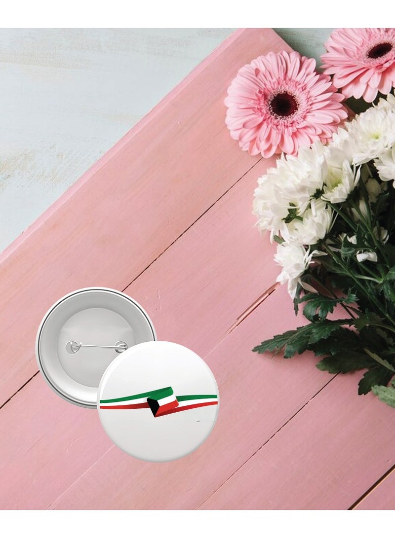 برينت شوب فور مي شارة زر الكويت - دبوس طية صدر السترة لحقائب الظهر والسترات - مثالية للمناسبات أو احتفالات اليوم الوطني - Image 4