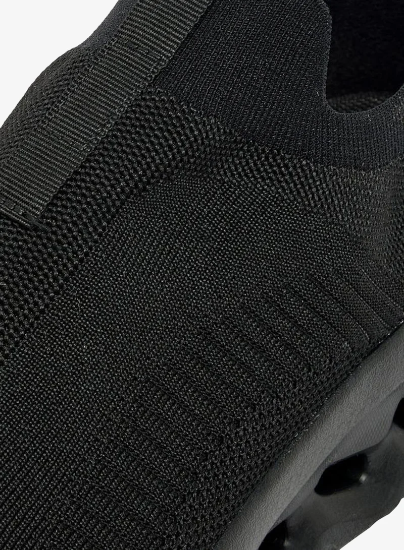 Dash BLACK Men Slip-On Sports Shoes for Men | Best Price UAE