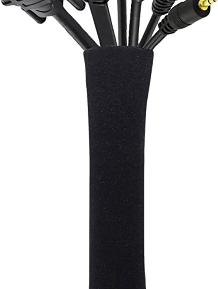 غلاف إدارة الكابلات من زيروديس (Zerodis Cable Management Sleeve) – يُستخدم لتنظيم الأسلاك ومنع تلفها بسبب الحيوانات الأليفة، مصنوع من النيوبرين ومزود بسحاب. ميزات: - يحمي الكابلات من التآكل والغبار والشحنات الكهربائية الساكنة. - يسمح بتجميع الأسلاك بسهولة وإخفائها بشكل أنيق. - خفيف الوزن وسهل الحمل. - قابل لإعادة الاستخدام والغسيل. - متوفر بأطوال مختلفة (50 سم أو 100 سم). - Image 1