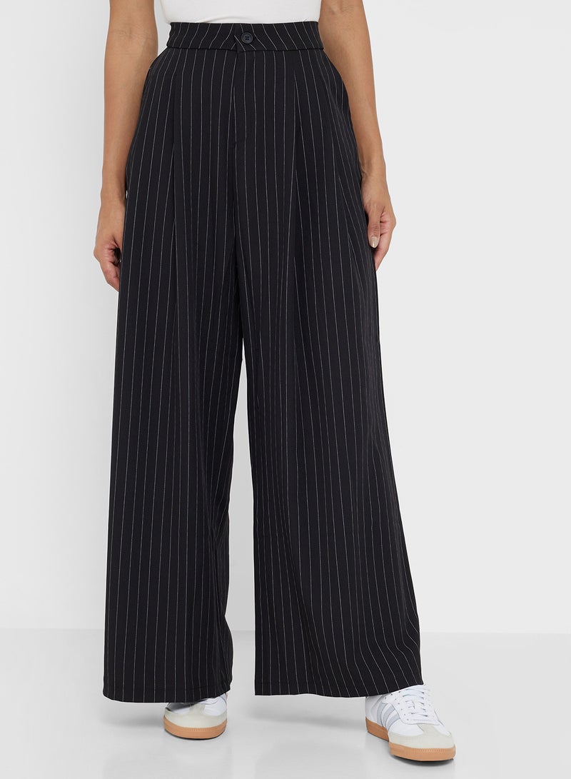 جينجر بنطلون واسع مخطط - Image 1