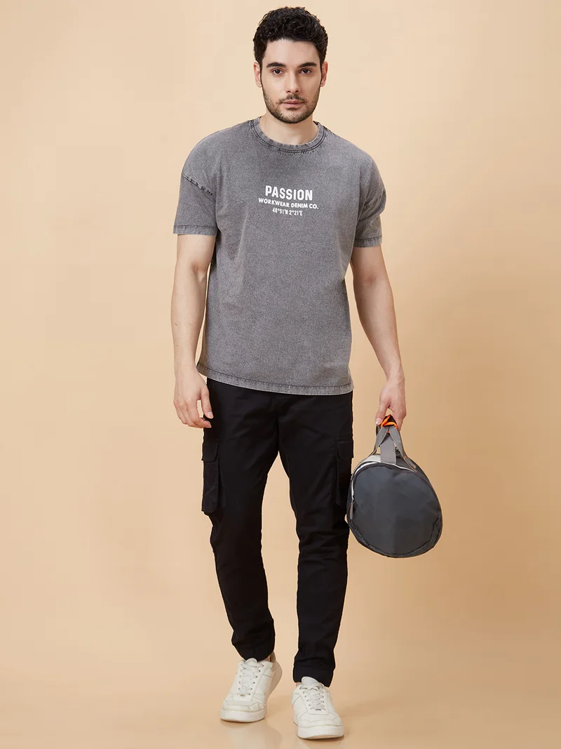 Globus Men Black Slim Fit Cargos