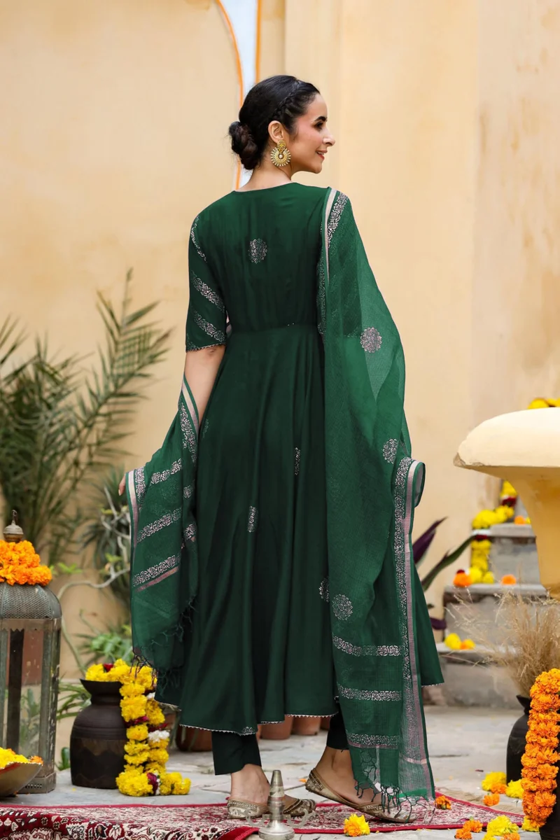 GoSriKi كورتا أناركلي مطبوعة بمزيج الرايون للنساء مع بنطال ودوباتا أخضر