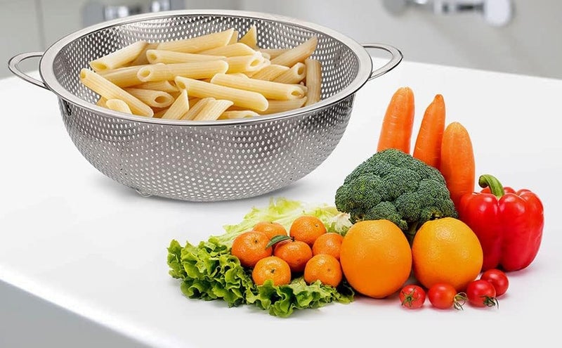 MENOVAS Colander with Handle Pasta Spaghetti Berry Fruit Vegetable Kitchen Food Strainer Basket Stainless Steel Rice Washing Basket Bowl Pot Drainer for Cooking Sifter Strainer - Image 1