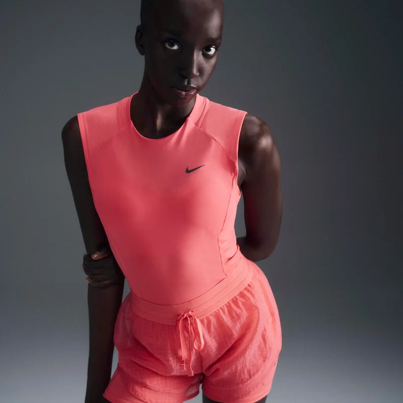 نايكي رانينج ديفجن تيشيرت الجري بدون أكمام دراي-فت بجيب للنساء