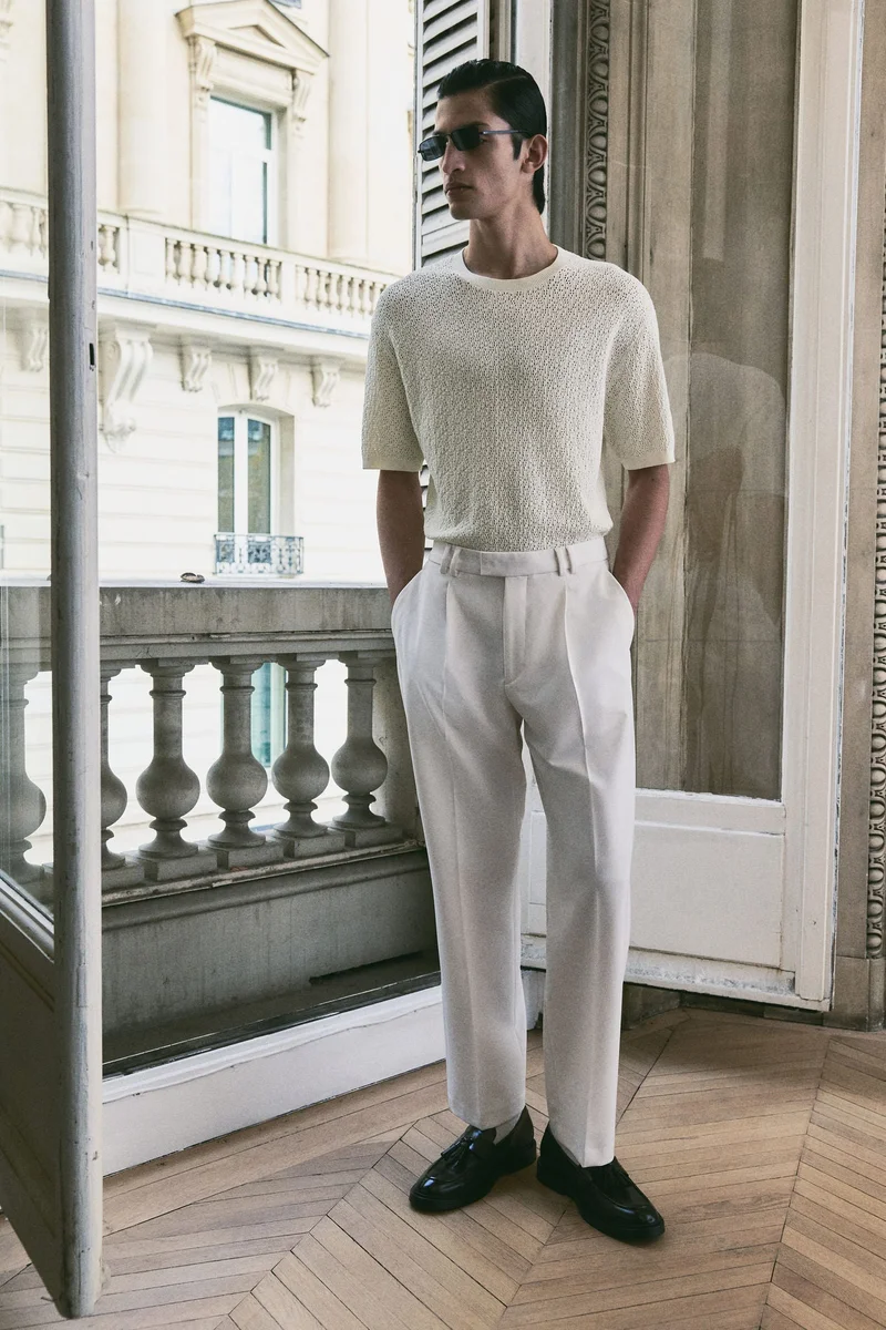H&M Regular Fit Textured-knit T-shirt