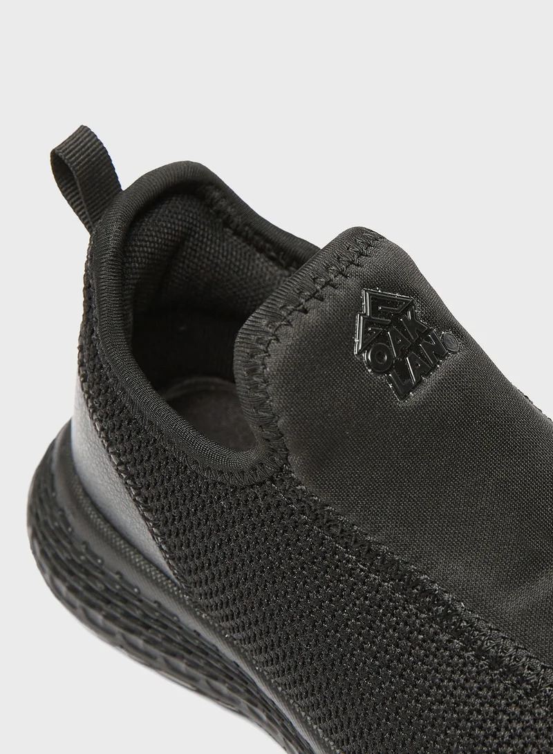 Oaklan by Shoexpress Kids Low Top Slip On Sneakers