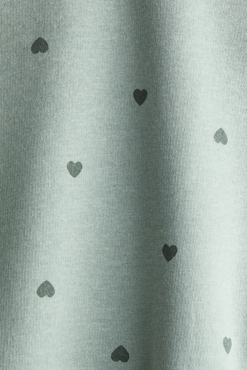 اتش اند ام سويت شيرت