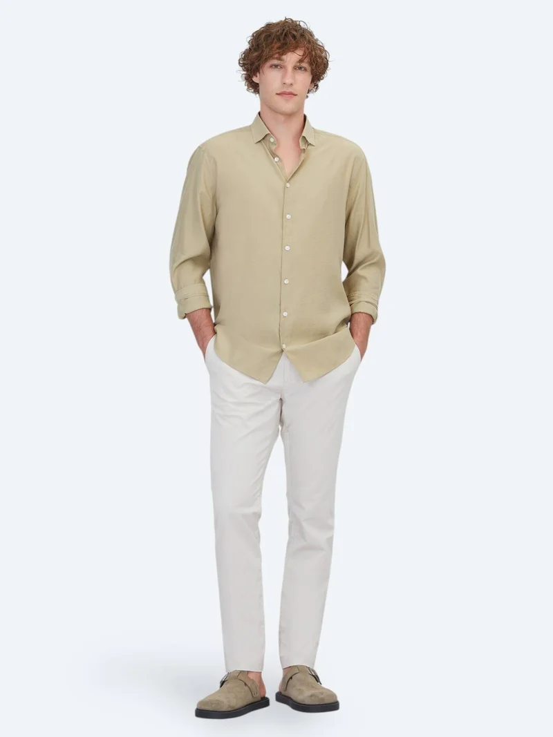 Kip Oil Green Plain Regular Fit Long Weaving Casual Shirt