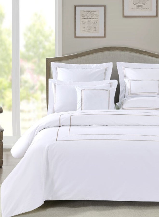 أوشيانا هوم طقم غطاء لحاف مريح للغاية أبيض وبني 1 × 220 × 240 سم RICAMO C3