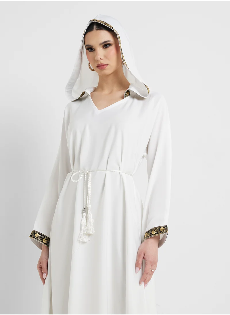 ARABIAN CLOSET Embroidered Hooded Abaya
