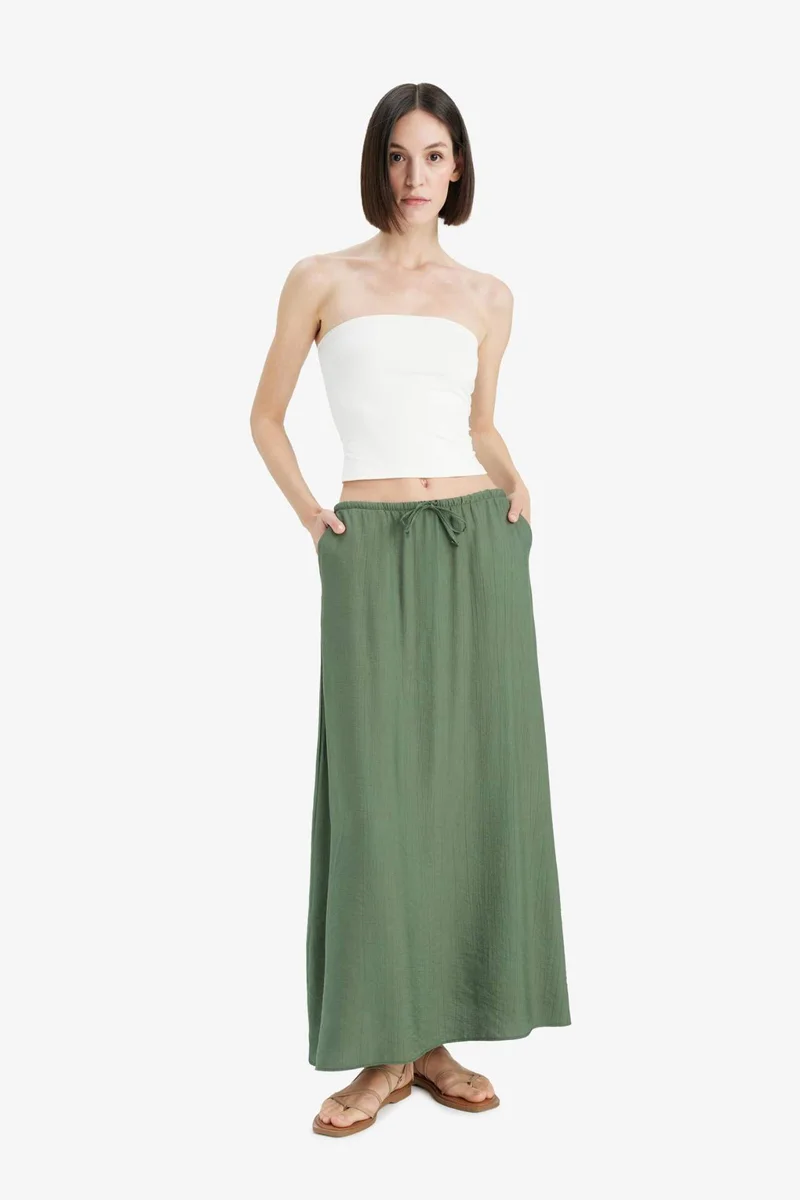 ديفاكتو A Cut Crinkle Fabric Normal Waist Midi Skirt