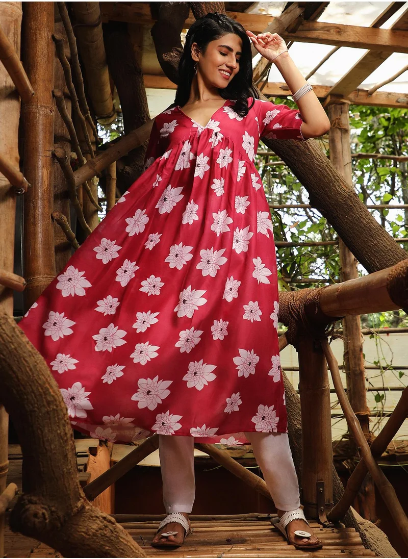 قصة Women's Crimson Red Water Lilies Kurta With Trousers And Dupatta