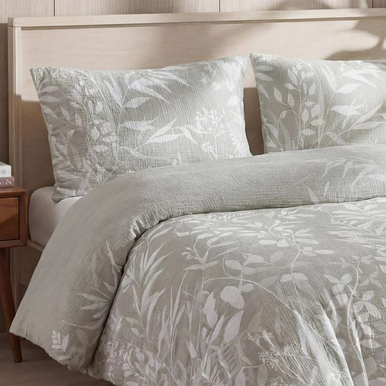 Pan Home Laurel Engineered Jacquard 3 piece Bedspread Set 220x240cm - Green/White - 121SCH9900013 - Image 1