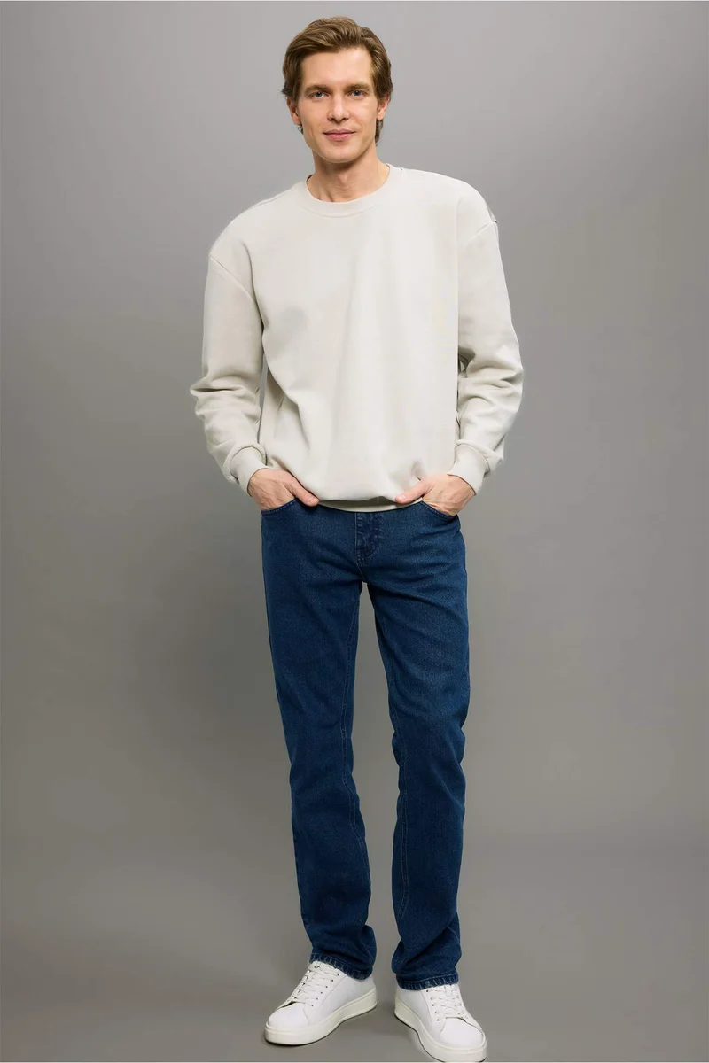 ديفاكتو Boxy Fit Crew Neck Basic Pique Sweatshirt