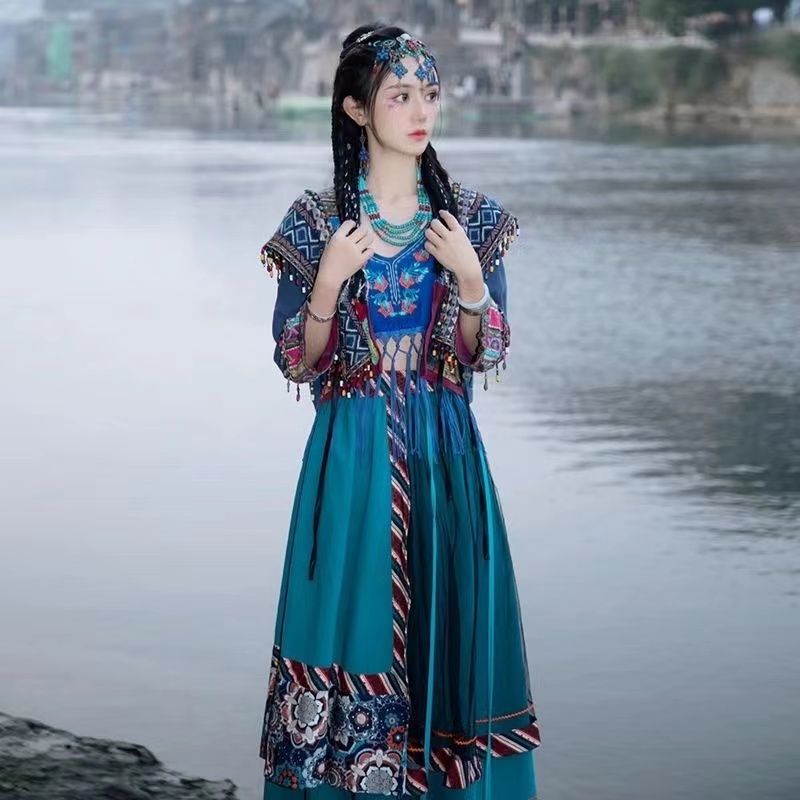 أسلوب جديد ملابس الفتيات من عرق مياو أسلوب قديم غريب أسلوب عرقي ملابس سفر فينيكس مشهورة على الإنترنت يانغ - Image 1