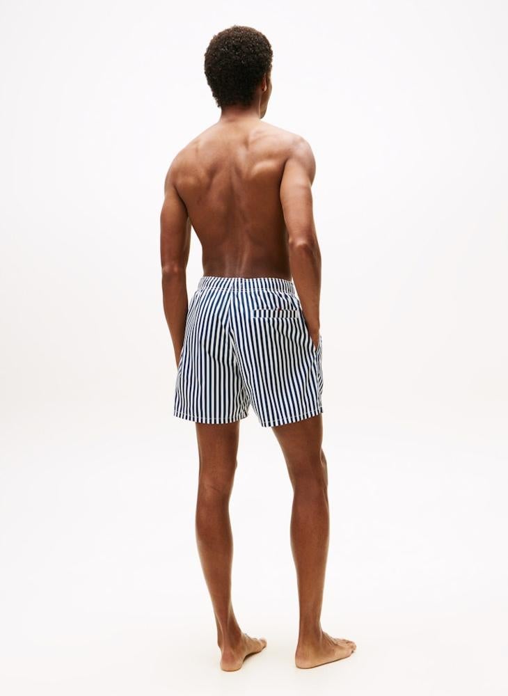 تومي هيلفيغر شورت مطبوع برباط متوسط - Image 2