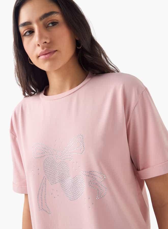 تواكستريمز تيشيرت بأكمام قصيرة مزين بفراشة - Image 4