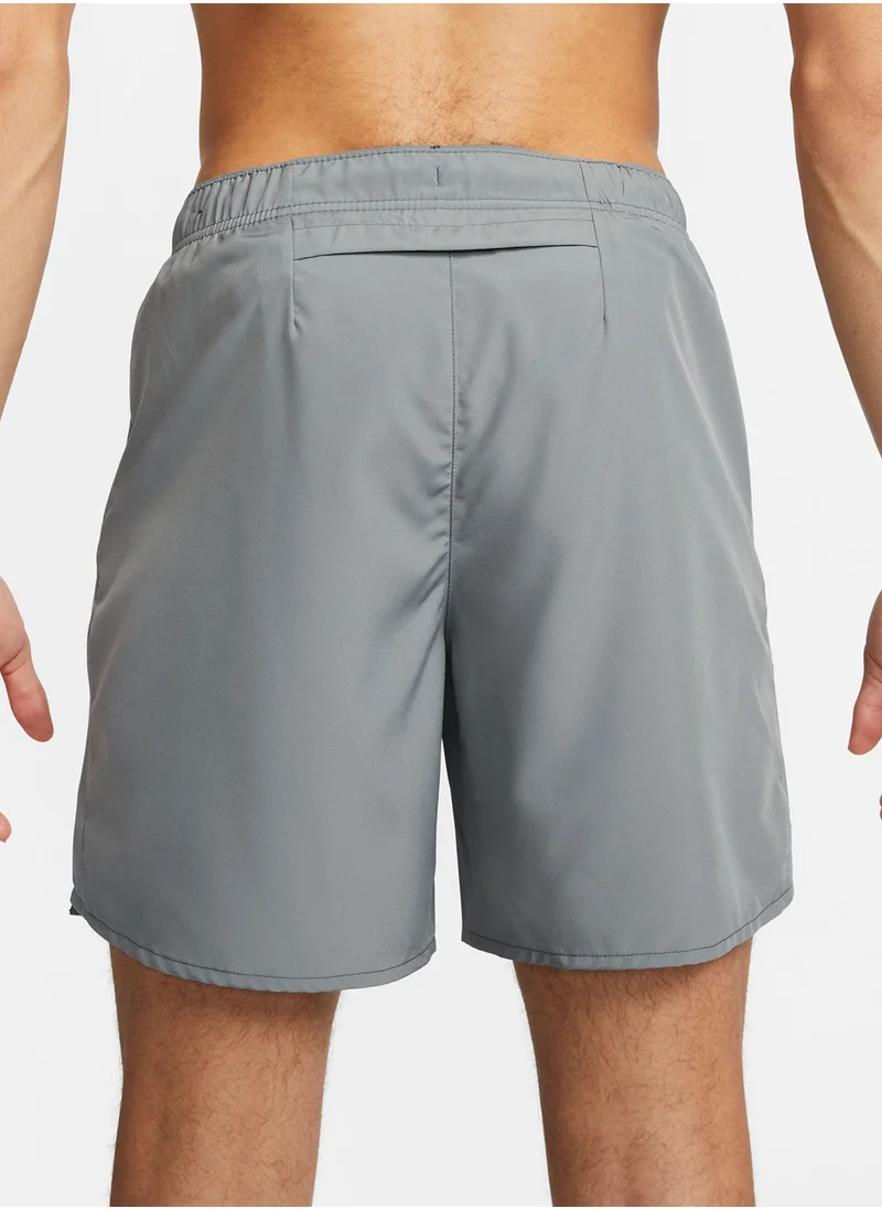 نايكي 7" Challenger Dri-Fit   Shorts