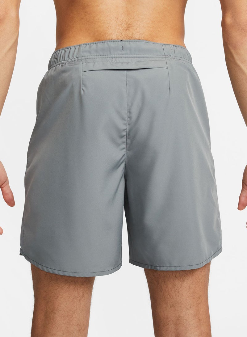 Nike 7" Challenger Dri-Fit   Shorts - Image 2